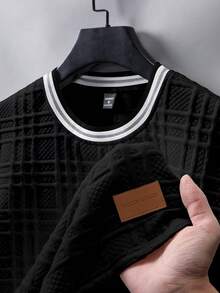 Manfinity Joysei Men's Jacquard Knit Solid Color Textured Collar & Cuff Ribbed Patch T-Shirt - Black - View 4