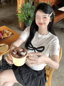 DAZY 女士圆领蝴蝶结装饰撞色针织上衣 - 白色 - 查看 9