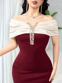 Feyla Women's Color Block Rhinestone Decor Off Shoulder Fitted Long Dress - Burgundy - View 3
