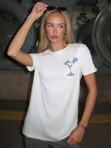 Brooke Lily Casual Crew Neck Short Sleeve Fitted Women's T-Shirt, Cocktail Print, Suitable For Summer Suitable For Going Out White - White - View 3