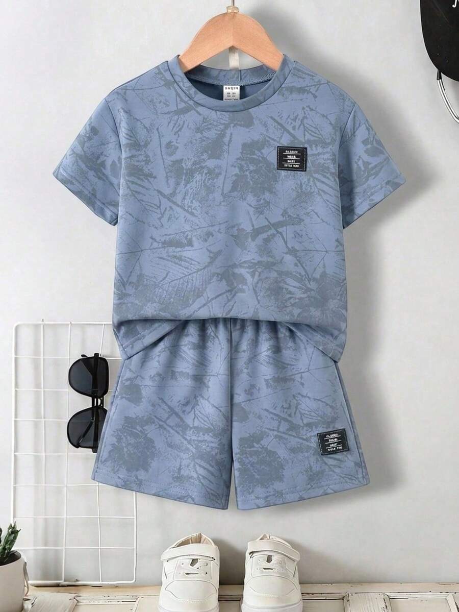 SHEIN Genkimix Kids 2pcs/Set Boys' Summer Casual All-Over Print T-Shirt And Shorts Set - Dusty Blue - View 1