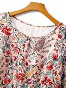 Linhara Camisa de manga corta holgada con estampado floral diminuto, estilo suave retro - Rosa - Ver 5
