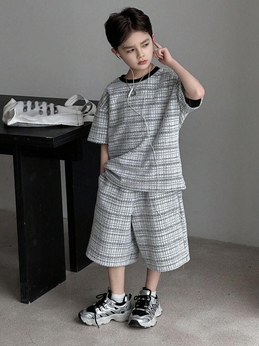 Dazy Kids Tween Boy Summer Casual Fashionable Street Plaid Print Loose Fit T-Shirt And Shorts Set - Grey - View 1