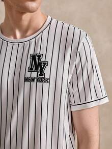 Courvante 男士夏季白色黑色直條紋T恤 NY New York 字母印花棒球風短袖圓領復古學院風休閒街頭穿搭 - 彩色 - 查看 6
