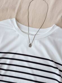 SHEIN 少女休闲条纹圆领短袖T恤，夏季新品 - 黑與白 - 查看 4