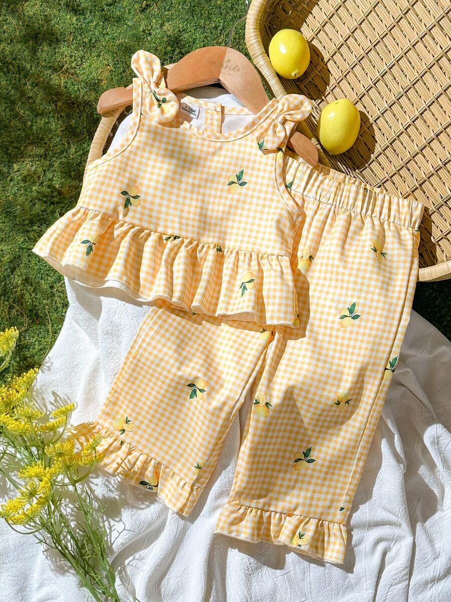 SHEIN Vintaside Kids 女婴春夏休闲乡村度假可爱甜美数码印花无袖吊带背心搭配百搭长裤套装,适合露营度假或日常休闲穿着 - 黃色 - 查看 1