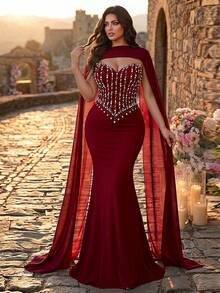 Aureia Plus-Size Burgundy Elegant Fishtail Sleeveless Mermaid-Style Dress With Rhinestone Embellishments, Made Of Stretch Fabric, Comes With A Shawl. Suitable For Weddings, Parties, Celebrations, Formal Occasions, Formal Weddings, And Formal Wear (Exquisite Design). Burgundy Winter Wedding Dress - Burgundy - View 7