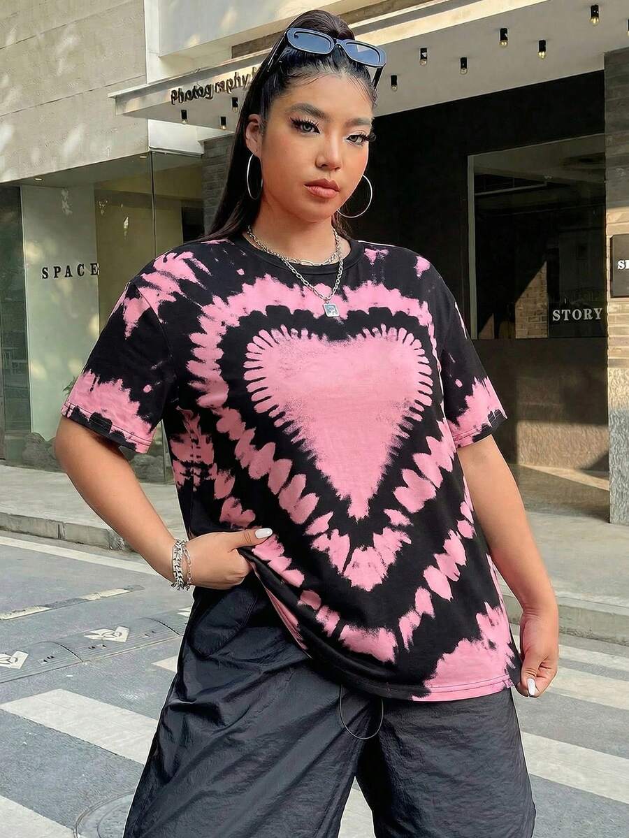 SHEIN EZwear 大码扎染爱心印花短袖T恤 - 黑色 - 查看 1