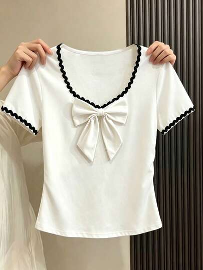 SHEIN Franclia 女士法式优雅白色V领撞色荷叶边大蝴蝶结装饰短袖休闲百搭办公T恤