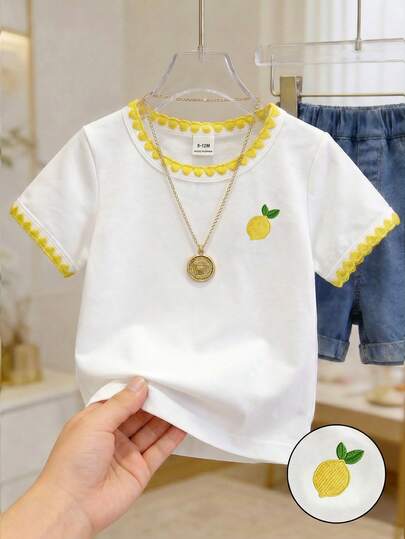 Souflis Souflis Baby Girls' Lemon Fruit Pattern Round Neck Yellow Floral Trim White Short Sleeve Pullover T-Shirt, Infant & Toddler Clothing, Baby Girls' Pullover, Baby Girls' Short Sleeve T-Shirt, Baby Girls' White Versatile Short Sleeve, Trim Craftsmanship, Fruit Lemon Element, Solid Color Element, Suitable For Spring/Summer, Summer, Fits 6M-3T