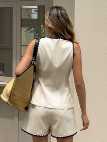 SHEIN LUNE 女款休閒拼色波浪邊綁帶夏季度假通勤日常基礎時尚外出穿搭無袖背心上衣與短褲兩件套 - 杏色 - 查看 2