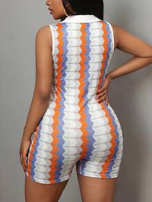 Slaydiva Women Plus Size Casual Sleeveless Collared Half-Placket V-Neck Fitted Colorful Wavy Pattern Romper - White - View 3