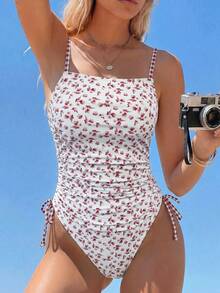 Swim Mod 女士连体泳衣，适合夏季海滩和休闲度假——温柔、复古、甜美又浪漫。采用双印花设计：小碎花图案搭配格子图案。侧边抽绳设计，露背剪裁，修身显瘦。是海滩、海边出游的理想之选；也是女士春秋季泳装的完美之选。 - 彩色 - 查看 5
