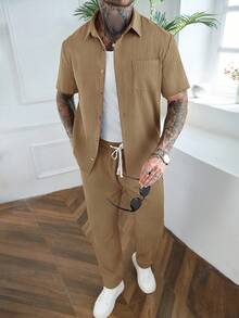Manfinity Homme 2pcs Solid Color Textured Striped Casual Vacation Short Sleeve Shirt And Pants Set - Khaki - View 4