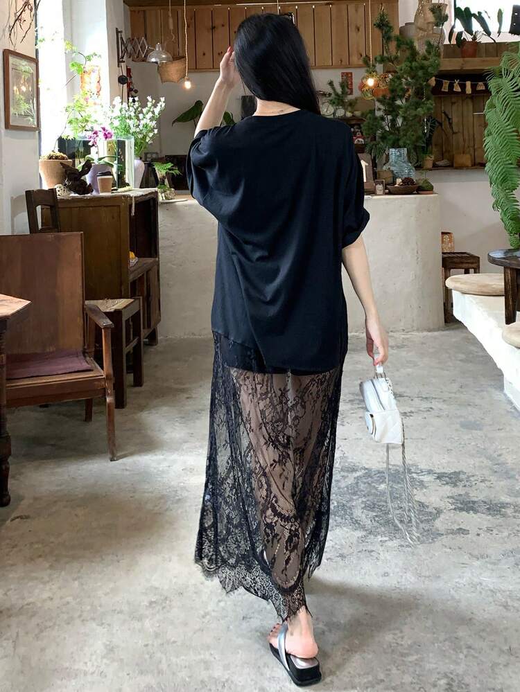 Women's Round Neck Cartoon Print Lace Patchwork Casual Short Sleeve T-Shirt
