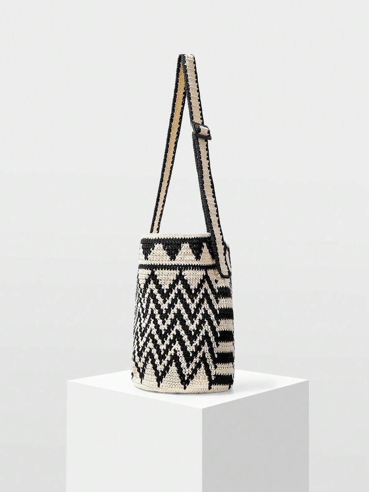 STYLISH MULTI-COLOR HAND-WOVEN WOMEN'S SHOULDER BAG