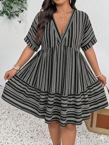 SHEIN Frenchy 大码女式深V领撞色褶皱休闲夏季连衣裙 - 彩色 - 查看 5
