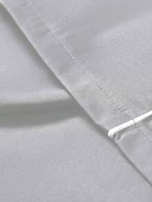 Manfinity Hypemode Camisa de manga corta con cremallera y estampado de letras, y pantalones cortos, conjunto casual diario para hombres - Gris Claro - Ver 6
