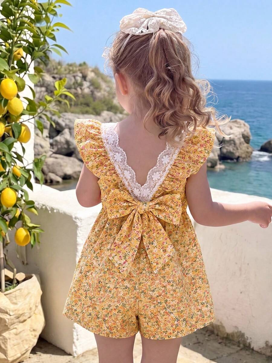SHEIN Vintaside Kids 2025夏季新款女童碎花荷葉袖V領收腰露背A字洋裝,鄉村風時尚女童裙 - 彩色 - 查看 1