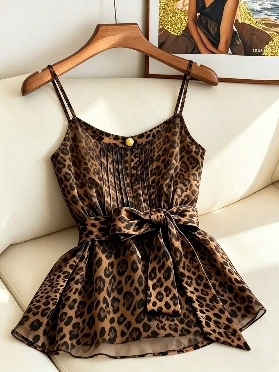 SHEIN Franclia Áo hai dây nữ họa tiết da báo, thiết kế sọc phía trước, dáng chữ A ôm sát, thời trang và thanh lịch với chút hoang dã; thắt lưng buộc eo, thích hợp cho kỳ nghỉ biển, tiệc tùng, đi làm, dạo phố, hẹn hò, họp mặt gia đình và các dịp khác. - Nhiều màu - Xem 1