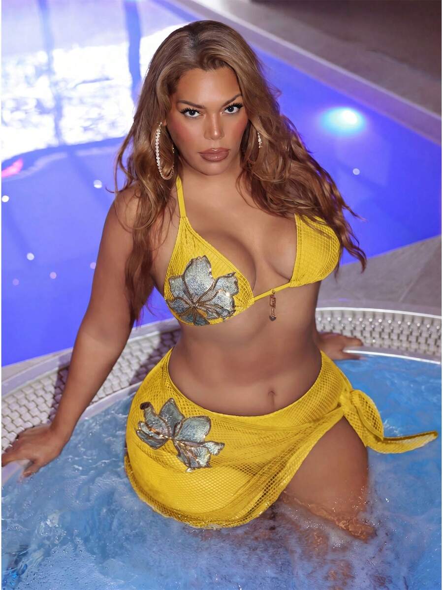 Swim SXY 新款大码女式纯色印花吊带上衣、修身三角泳裤和修身半身裙三件套泳装,度假休闲款 - 黃色 - 查看 1