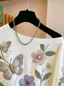 SHEIN Franclia 新款欧美时尚不对称肩部印花休闲宽松女式T恤，春夏短袖上衣，春季穿搭，夏季服装，度假，外出，Y2K风格，春季，夏季，返校季，休闲，海滩，商务，百搭，性感，女式白色T恤，女式印花衬衫 - 白色 - 查看 4