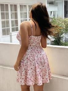 GalTyme Đầm ngắn ôm sát màu đen gợi cảm với dây đeo mảnh, thích hợp cho mùa hè. - Nhiều màu - Xem 2