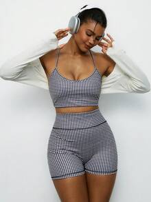 Voyena Plus Size Women Plaid Print Cropped Camisole And High Waist Shorts 2 Pieces Activewear Set,Jogging,Workout Sets Women,2 Piece Tracksuit Women,Women's Sportswear,Tracksuits For Women, - Black and White - View 7