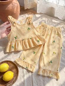 SHEIN Vintaside Kids 女婴春夏休闲乡村度假可爱甜美数码印花无袖吊带背心搭配百搭长裤套装，适合露营度假或日常休闲穿着 - 黃色 - 查看 4