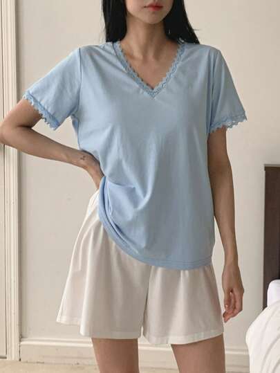 DAZY Conjunto de pijama de top de manga corta con encaje de unicolor y pantalones cortos para mujer