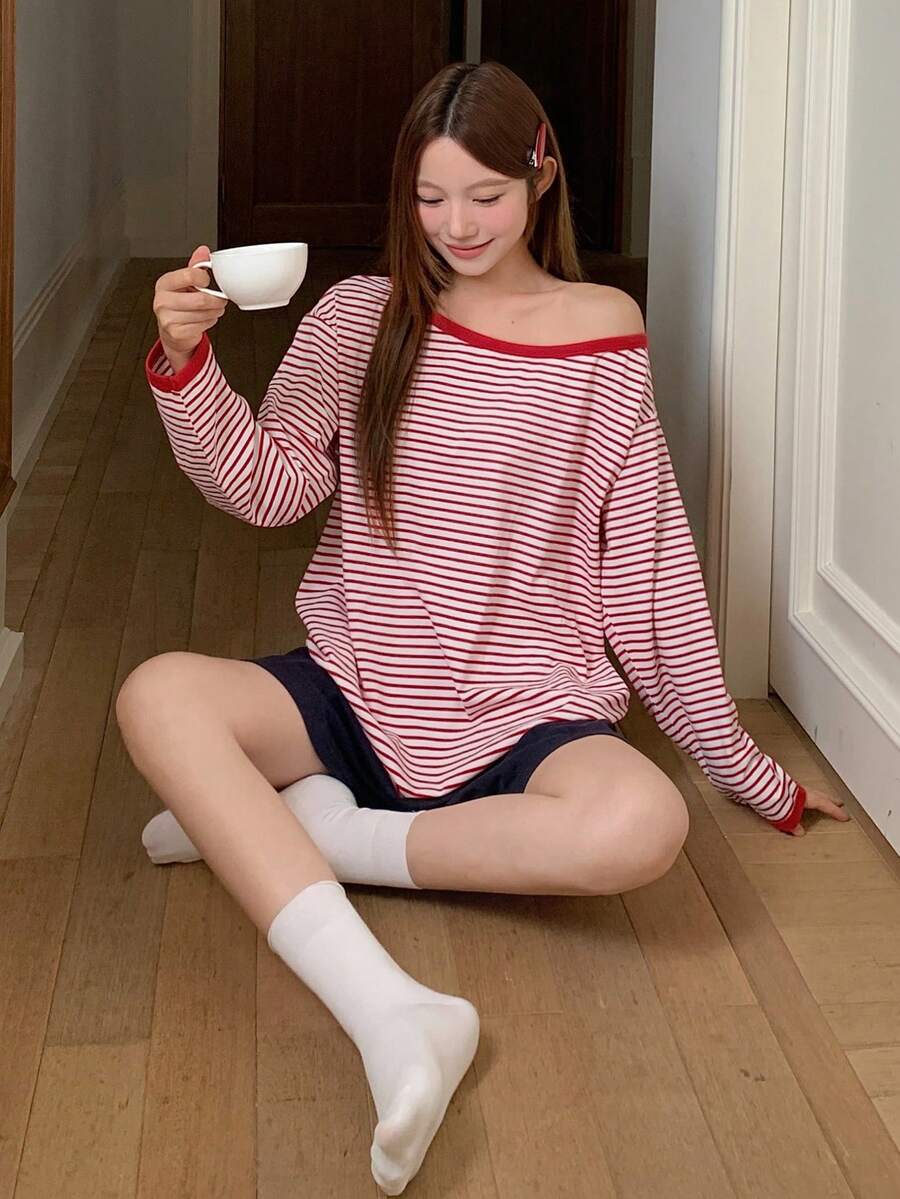 DAZY 女士条纹露肩长袖上衣和短裤睡衣套装 - 紅白色 - 查看 1