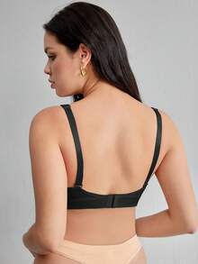 Moonlight&Mama 2026 Hot Selling Women's Seamless Minimalist Solid Color Comfortable High-Quality Portable Plus Size Maternity Bras, 2pcs/Set - Multicolor - View 2