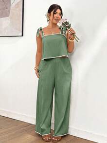 Lounesse Plus Size Women Shoulder Tie Design Camisole And Pants Set, Fashionable Commuter Outfit - Green - View 4