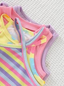 SHEIN Genkimix Kids 4件套 女童夏季休闲纯色吊带背心，带花卉条纹印花露背领口上衣 - 彩色 - 查看 8