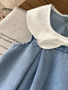 SHEIN LMoss Kids Đầm ngắn không tay dáng rộng màu xanh denim cổ bướm trắng dễ thương cho bé gái - Rửa trung bình - Xem 5