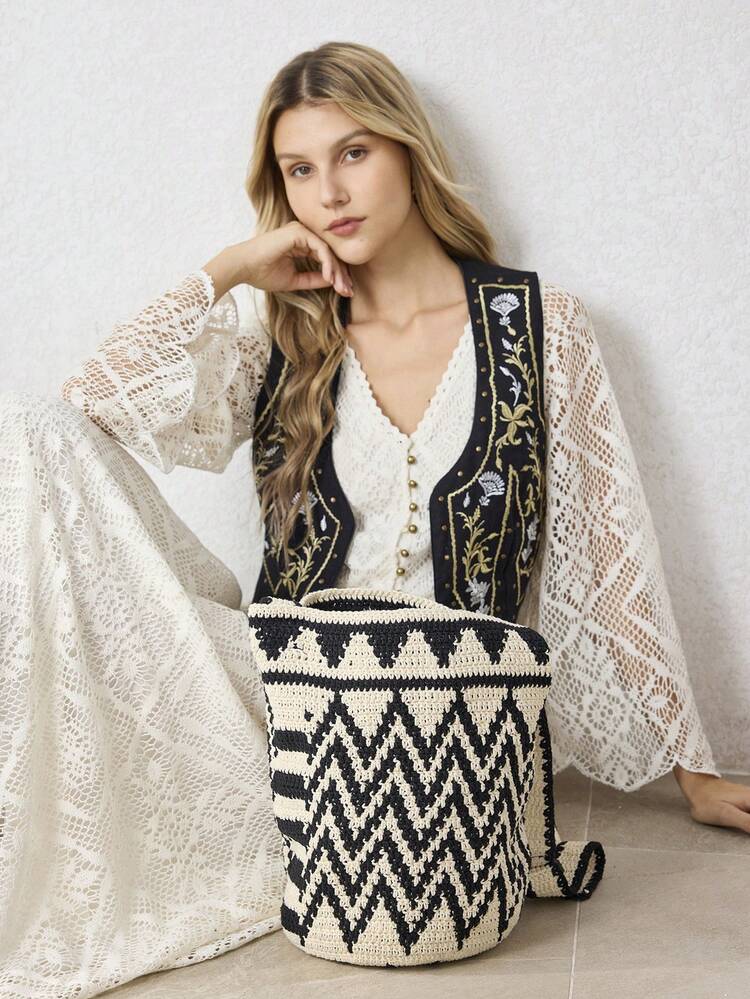 STYLISH MULTI-COLOR HAND-WOVEN WOMEN'S SHOULDER BAG