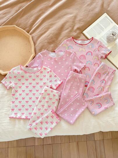 SHEIN LMoss Kids Söt tecknad björn med blommigt tryck, volangkant, rund halsringning, kortärmad topp och byxor, 6-delat, bekvämt stickat pyjamasset för babyflicka
