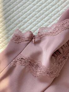 Comfortcana 2026 Nuova Camicetta Elegante da Donna in Pizzo Rosa e Patch, Versatile per Appuntamenti, Feste, Estate, San Valentino, Gite in Spiaggia, Vacanze Eleganti, Casual, Stile Y2K, Stile Anni 2000, Adatta per Vacanze di Primavera, Cerimonia di Laurea, Feste, Spiaggia, San Valentino, Carnevale, Tempo Libero, Strada, Università e Altre Occasioni. - Rosa - Visualizzare 3