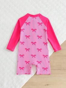 SHEIN Conjunto de body y shorts de baño con estampado de rayas y mariposas para bebé niña - Rojo - Ver 2