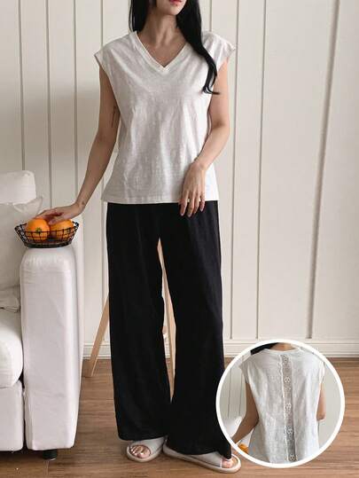 DAZY Women's Solid Color V-Neck Top And Pants Pajama Set