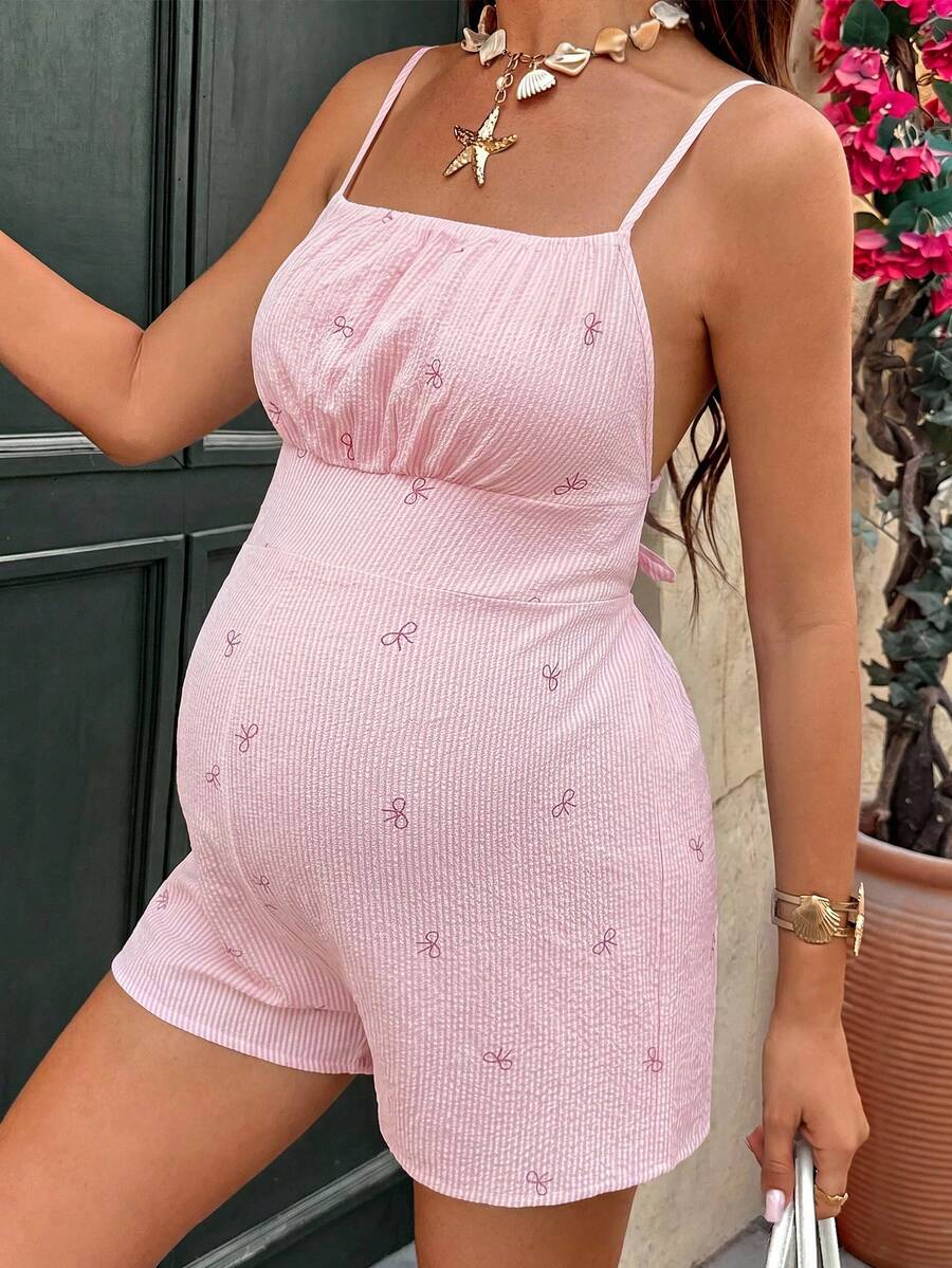 SHEIN Mono casual con estampado gráfico de rayas y lazo para mujeres embarazadas de vacaciones - Rosa - Ver 1