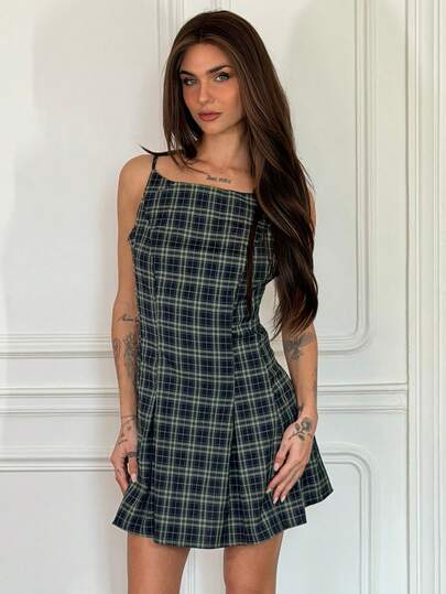 Nath Sonia Elegante vestido mini ajustado sin mangas con estampado de cuadros