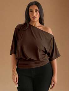 SHEIN BAE Kaos Asimetris Bahu Miring Kasual Hitam, Serbaguna untuk Pemakaian Sehari-hari, Kencan, Minum Teh Sore, Berkumpul dengan Teman, dan Semua Acara yang Sesuai - Mocha Brown - View 4