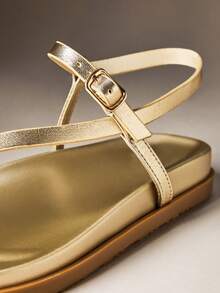 Hauture Sandal đế bằng bằng da PU ánh kim màu vàng, thoải mái, dành cho nữ. - Vàng - Xem 4