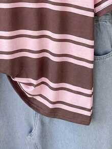 SHEIN Áo thun cổ tròn dáng regular kẻ sọc hồng ngọt ngào và nâu cho nữ thiếu niên, phong cách casual đa năng, phù hợp mặc ngày mẹ, lễ tốt nghiệp, mùa hè, đi học, đi chơi, du lịch, nghỉ lễ, homecoming, back to school, phong cách mới, chill vibe, thời trang cho nữ - Nhiều màu - Xem 3