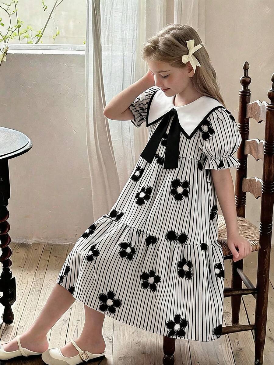 SHEIN 女童夏季蓝白格子樱桃印花连衣裙，大领、蝴蝶结、泡泡袖，宽松版型，方便活动，适合上学、周末郊游和学校活动穿着，少女服装