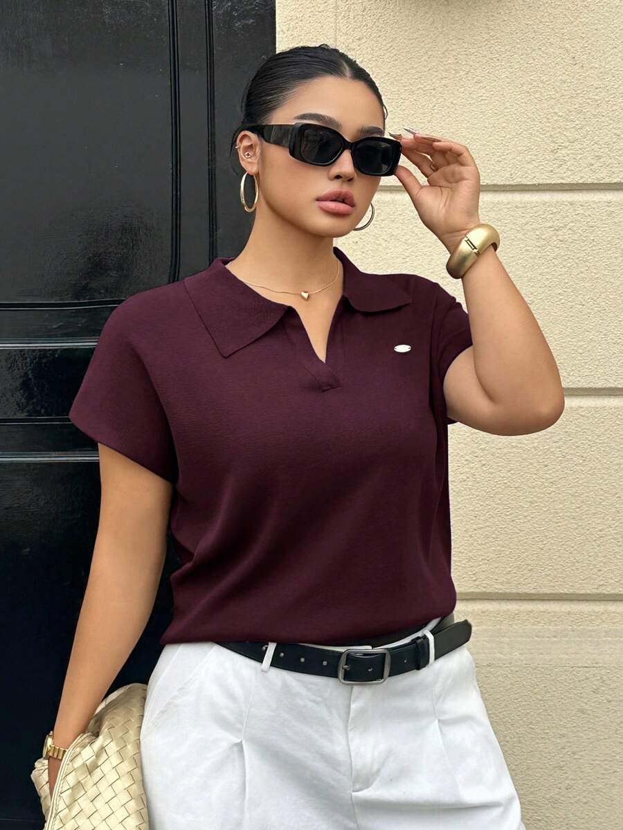 Dazy Plus Blusa de punto holgada de unicolor con cuello medio abierto y manga corta, adecuada para primavera/verano y uso diario, talla grande - Burdeos - Ver 1