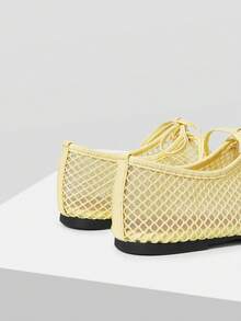 Mnmlis Women's Fashion Round Toe Strap Ins Style Flat Shoes - Yellow - View 4