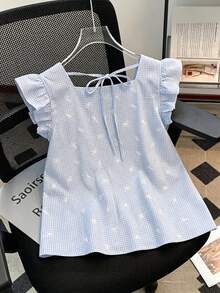 SHEIN Franclia Áo kiểu nữ mùa hè 2026 mới, màu xanh kẻ caro, họa tiết nơ, xếp tầng, cổ vuông, tay bồng, thắt nơ sau, kiểu peplum, áo crop top dễ thương phong cách Y2K cho kỳ nghỉ và mặc thường ngày. - Nhiều màu - Xem 2