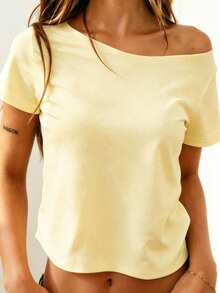 Rovax Camiseta de mujer de manga corta con hombros oblicuos y ajustada en la cintura - Amarillo - Ver 3